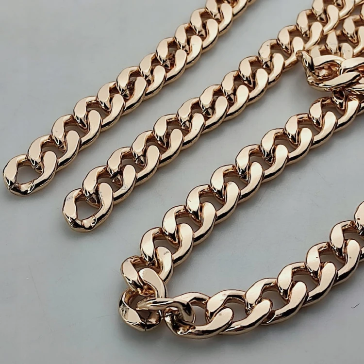 Łańcuszek GRUBY metalowy 16 / 12 / 3 mm do torebki 100 cm złoty