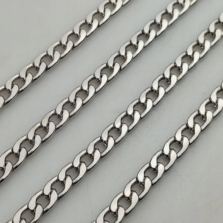 Łańcuszek metalowy bez karabińczyków do torebki 5 x 8 mm srebrny 100 cm