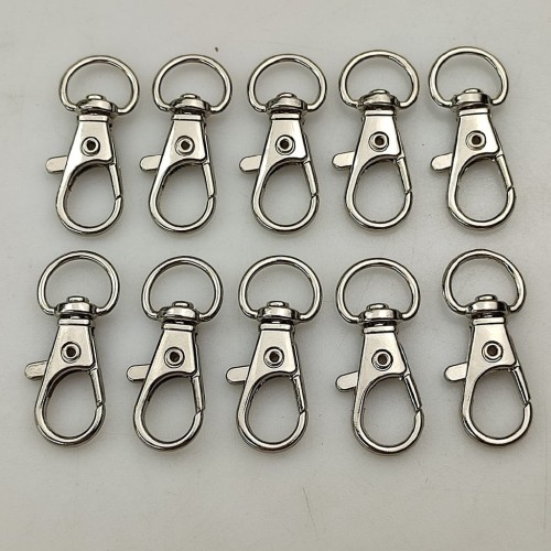 Karabińczyk metalowy do paska 10 / 30 mm srebrny 10 szt (44)