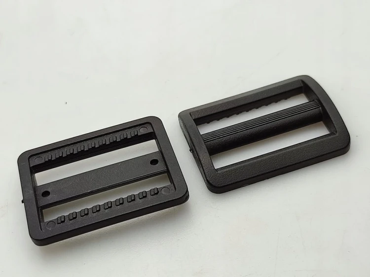 Ramka regulator plastikowy do torby plecaka 30 mm 10 sztuk czarny (2)
