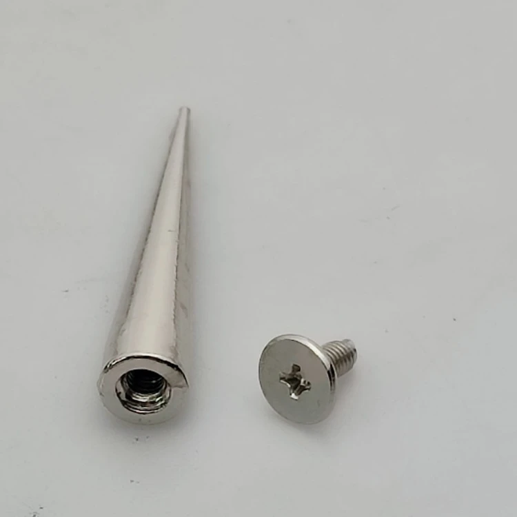Ćwieki stożki metalowy nity skręcane 40 mm srebrny 10 sztuk
