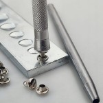 Zestaw do montażu nitów LUX 6 mm zbijak wycinak nity 100 sztuk