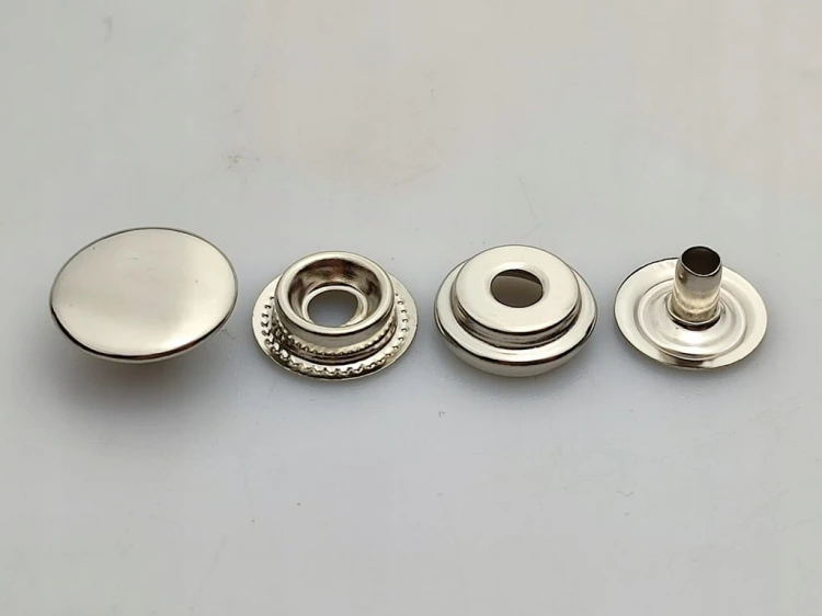 Napy zatrzaski metalowe kaletnicze 15 mm 50 szt.