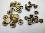 Napy zatrzaski Standard 17 mm 10 sztuk stare złoto