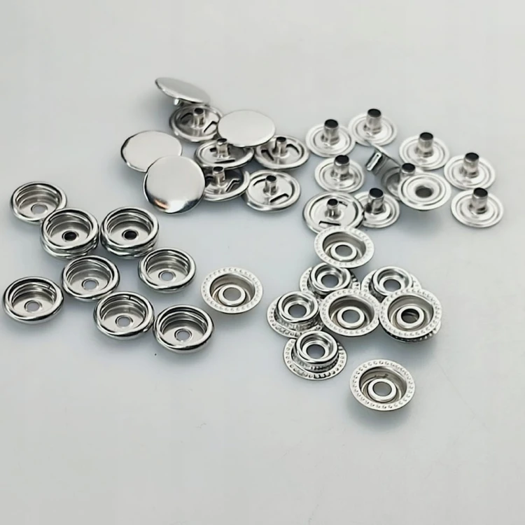 Napy zatrzaski metalowe nierdzewne 15 mm srebrne 10 sztuk