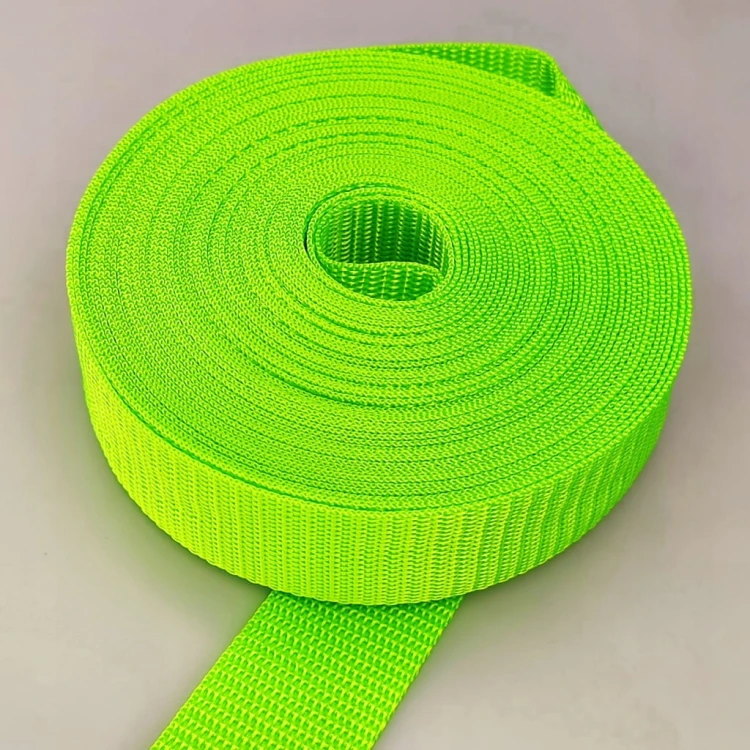 Taśma nośna MOCNA poliestrowa 30 mm / 1,1 mm zielony neon 10 metrów (1001)