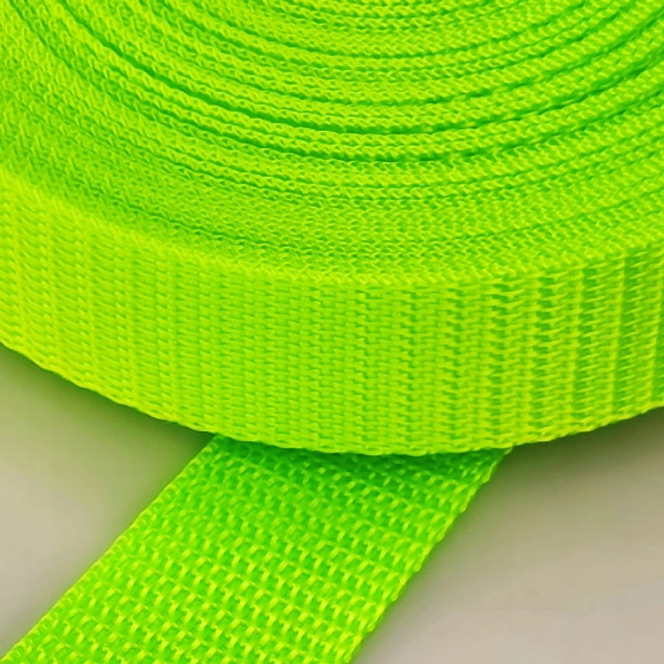 Taśma nośna MOCNA poliestrowa 25 mm / 1,1 mm zielony neon 1 metr (1001)