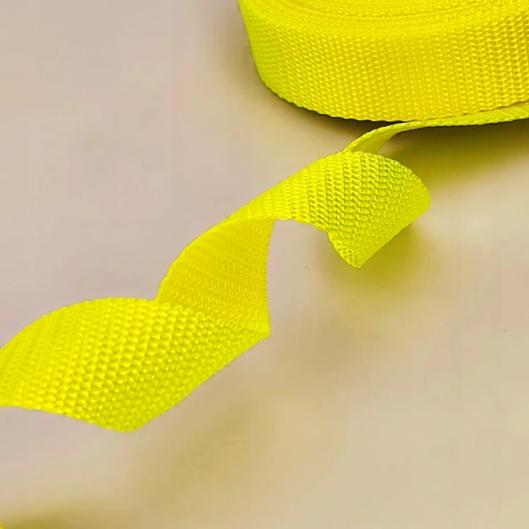Taśma nośna MOCNA poliestrowa 20 mm / 1,1 mm żółty neon 1 metr (1005)