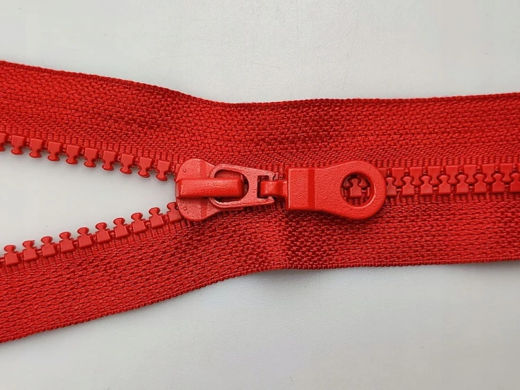 Zamek błyskawiczny rozdzielczy kostkowy # 5 czerwony 80 cm