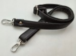 Pasek ucho do torebki 20 mm czarny z karabińczykami srebrne 64 - 115 cm