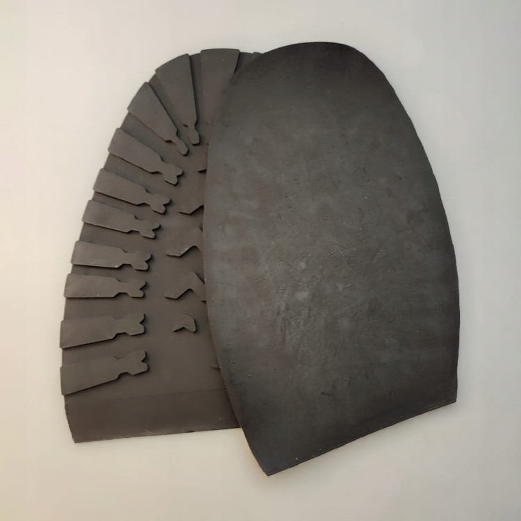Zelówki męskie damskie z bieżnikiem traper 183 x 115 mm czarne