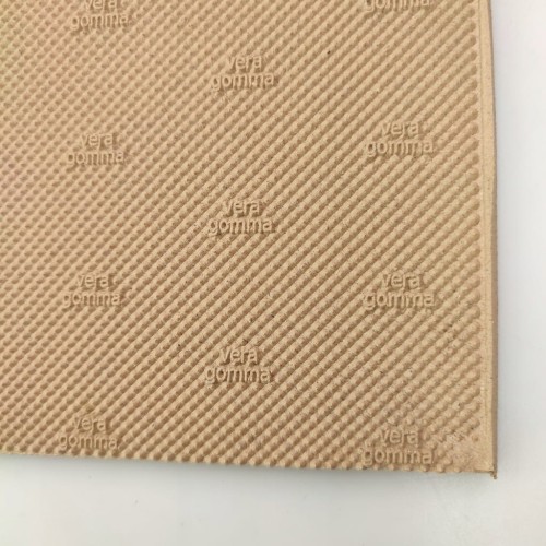 Guma na fleki zimowa vera gomma 6 mm 50 x 50 cm beżowa