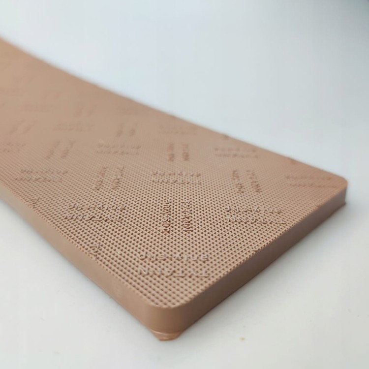 Guma 6 mm na fleki bardzo mocna 7 x 35 cm beżowa