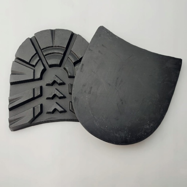 Fleki gumowe męskie do butów traper 99 x 104 mm czarne