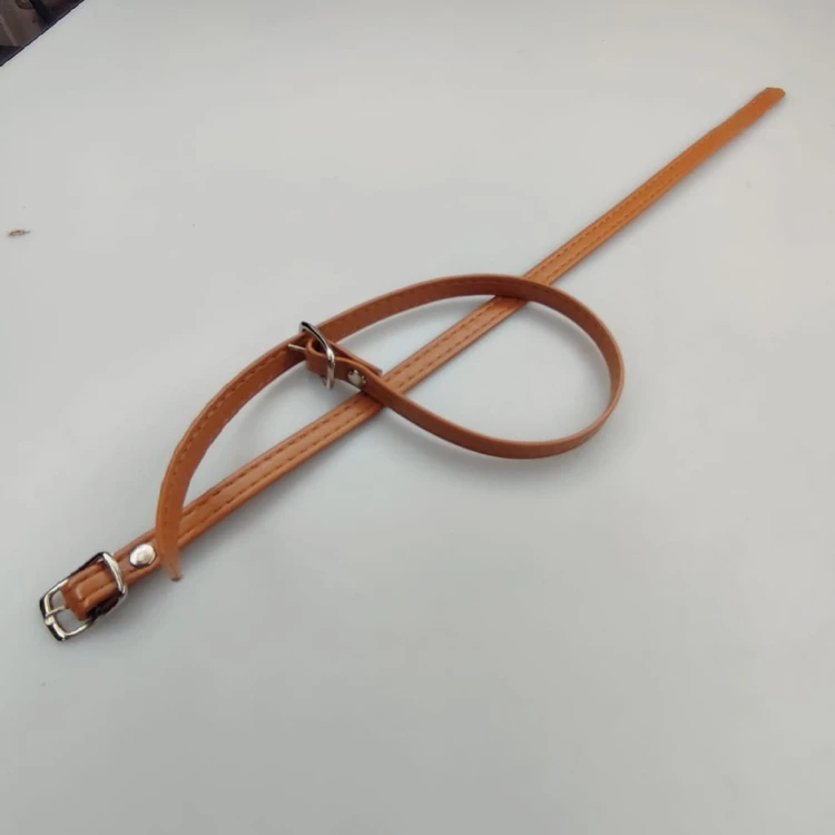 Paseczki eko skóra do butów z klamerką srebrną 8 mm / 30 cm jasny brąz