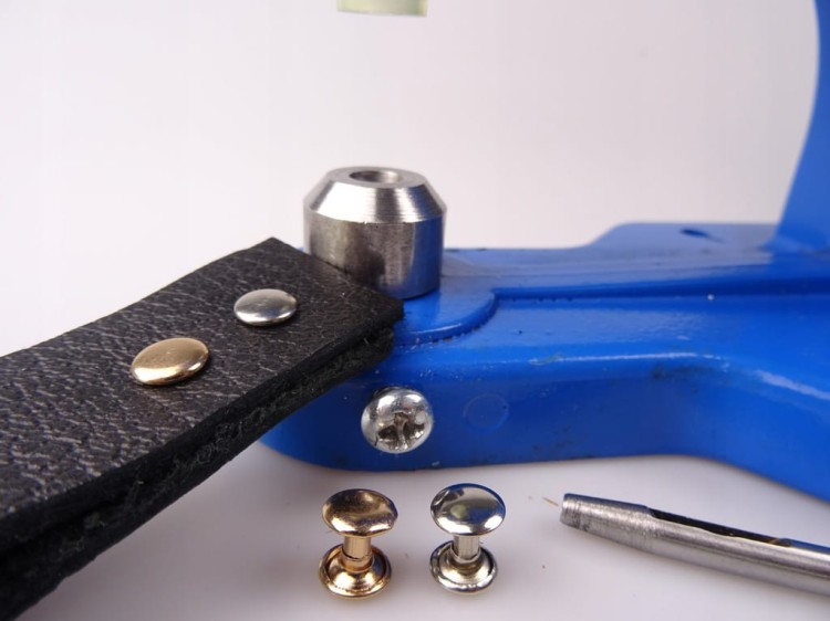 Nity kaletnicze dwustronne 8 mm LUX 10 sztuk złote