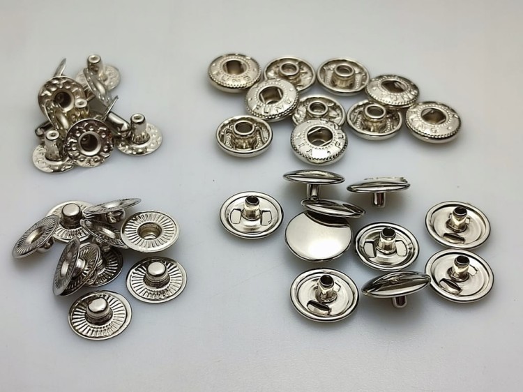 Napy alfa nikiel kaletnicze 12,5 mm 50 szt