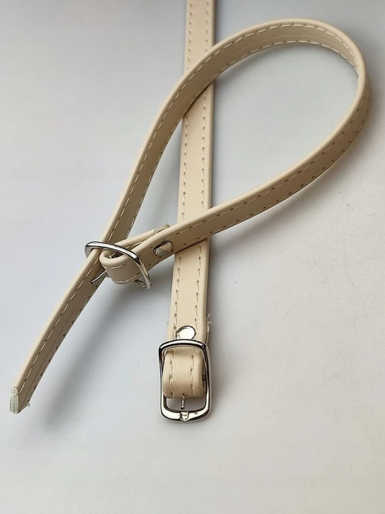 Paseczki szersze eko skóra do butów z klamerką srebrną 10 mm / 30 cm beżowe