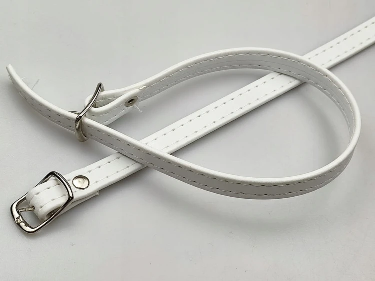 Paseczki szersze eko skóra do butów z klamerką srebrną 10 mm / 30 cm białe