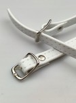 Paseczki szersze eko skóra do butów z klamerką srebrną 10 mm / 30 cm białe