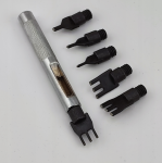 Wybijak wycinak otworów w skórze pod szwy grubość 1,5 mm / 2,3 mm / 3,1 mm